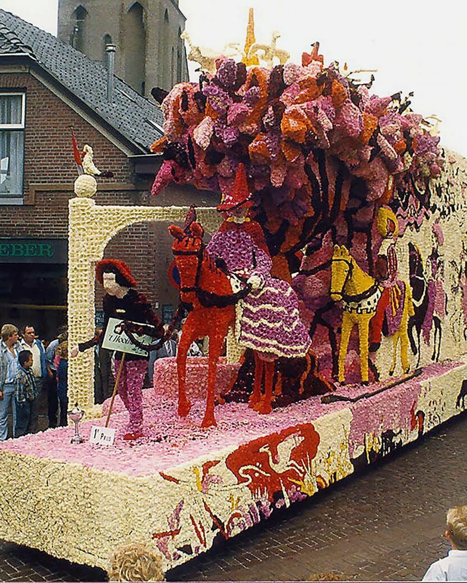 1987 Valkenjacht Corsogroep Hooiland