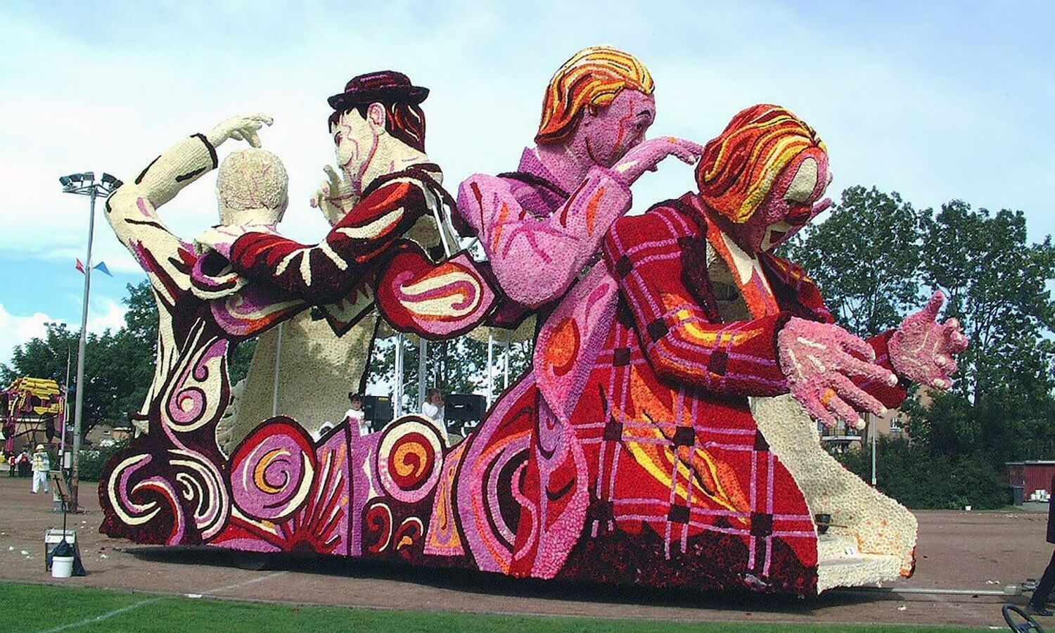 2001 Vrienden door dik en dun Corsogroep Hooiland